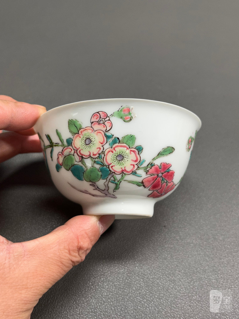 清雍正  粉彩花卉纹茶圆 - 图3